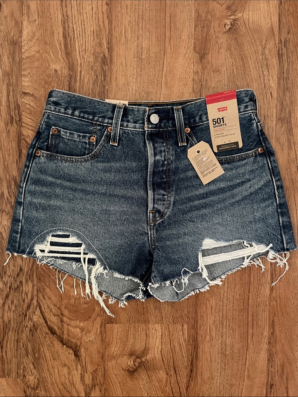 NWT Levi’s 501 Denim Shorts